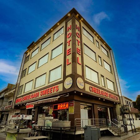 ג'איפור Hotel Cheelgadi מראה חיצוני תמונה