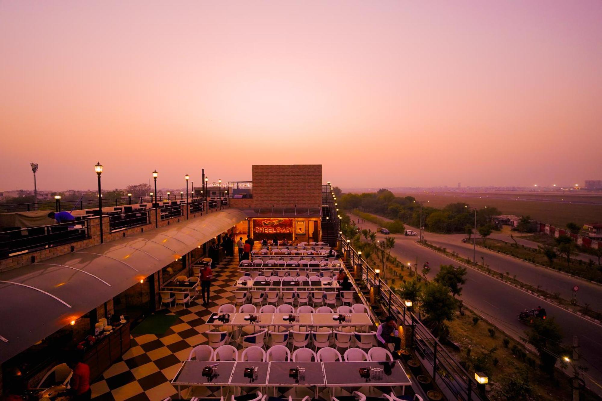ג'איפור Hotel Cheelgadi מראה חיצוני תמונה