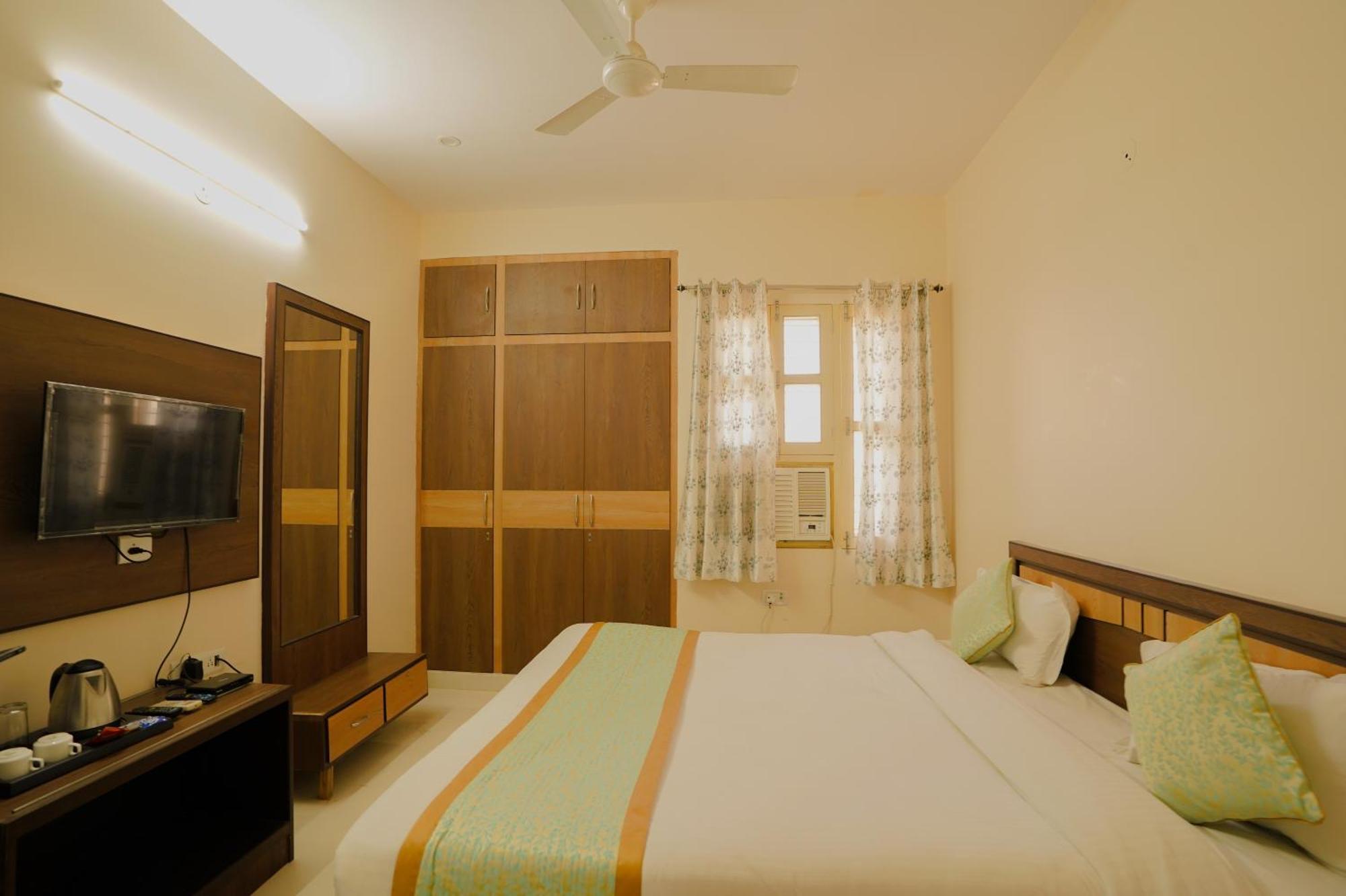 ג'איפור Hotel Cheelgadi מראה חיצוני תמונה
